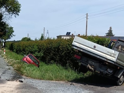 Kolizja na drodze wojewódzkiej