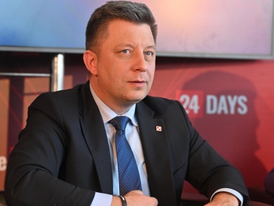 Obrona w Europarlamencie. Dworczyk: kierować pieniądze do polskiego przemysłu