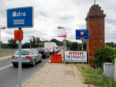 Przejścia graniczne znów pod kontrolą. Czasowe zmiany w organizacji ruchu. Oto co trzeba wiedzieć