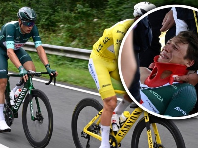 Koszmarny upadek na trasie Tour de France. Kolarz odniósł poważne obrażenia [WIDEO]