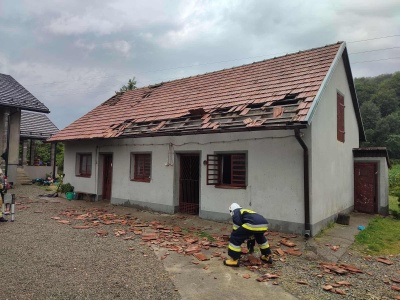 Burze nad Polską. Podkarpacie najbardziej poszkodowane [ZDJĘCIA]