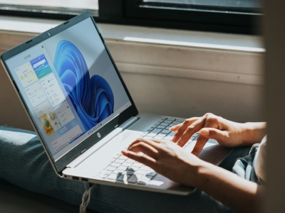 Windows 11 w końcu wyprzedził Windows 10. Jest teraz najpopularniejszym systemem na desktopach