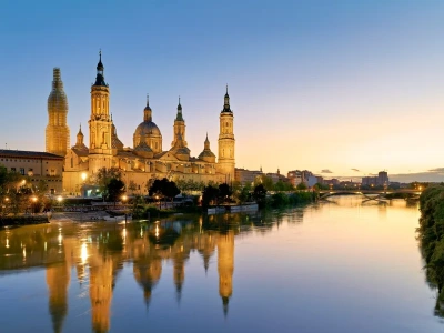Niedocenione hiszpańskie miasto czeka na turystów. Nie ma tłumów jak w Barcelonie