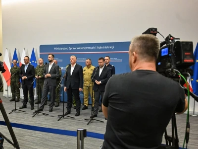 Połowa Polski zagrożona przez ulewne deszcze. MSWiA podało  „godzinę zero”