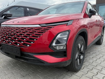 Koniec szału na chińskiego SUV-a? Omoda 5 nagle mocno potaniała. Wystarczy napisać do dilera