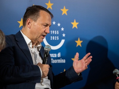 Sikorski ws. wypowiedzi Dudy o wieszaniu zdrajców: MSZ nie przewiduje wypowiedzenia konwencji ws. kary śmierci