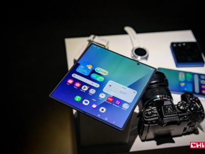 Premierowe smartfony i smartwatche Galaxy dostępne w przedsprzedaży w Plusie