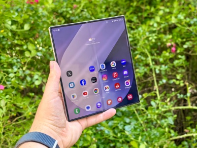 Od pierwszego Folda do Galaxy Z Fold 7. Tak zmieniały się składaki Samsunga i ich ceny