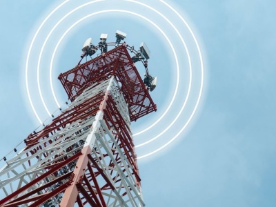 Sieć 5G trafia na polską wieś. Koniec z komórkowym rozdarciem Polski