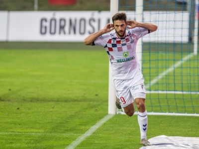 Zaskakujący powrót do Ekstraklasy! Była gwiazda Górnika Zabrze w Termalice