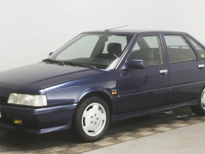 Gdy Giorgetto Giugiaro oczarował Renault: projekt Renault 21