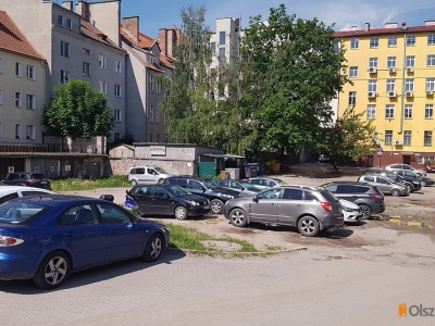 Olsztyn. Ratusz chce zlikwidować dziki parking w Śródmieściu