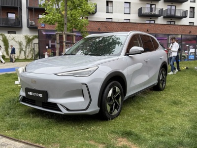 Widziałem nowego taniego SUV-a. Masa miejsca z tyłu za siedem stówek miesięcznie