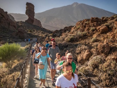 Teide z rekordem 5 milionów turystów. Eksperci biją na alarm