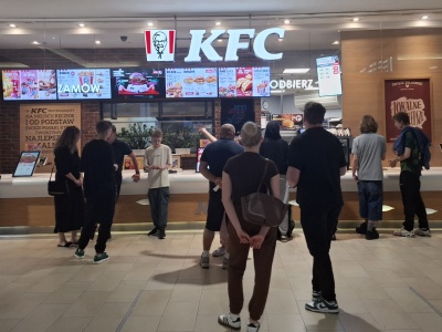 Zostało kilka godzin. Oferta specjalna KFC dostępna tylko w wybranych lokalach