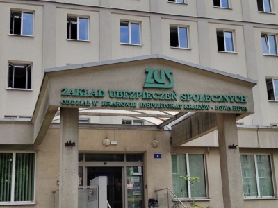 ZUS. Przedsiębiorcy korzystają z wakacji składkowych