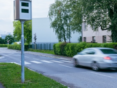 Fotoradar zmierzy hałas. Zrobi zdjęcie, nagra film i odczyta numery