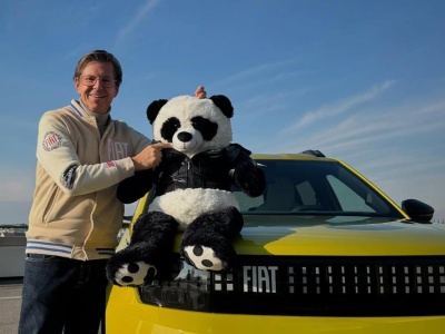 Szef marki ujawnia tajemnice nowego modelu Fiat Grande Panda. „Włożyłem w ten samochód wszystko, czego nauczyłem się o tworzeniu aut”
