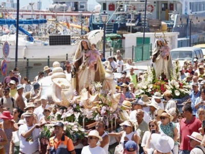 Aresztowanie poszukiwanego podczas Fiestas del Carmen
