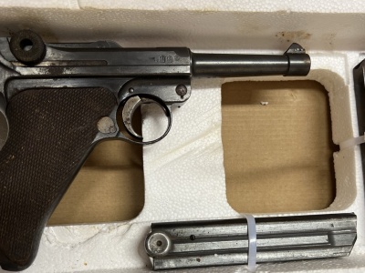 Zabytkowy pistolet trafi do kołobrzeskiego muzeum