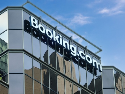 Kłopoty Booking.com - masowy pozew klientów z całej Europy i zapowiedź zwolnień