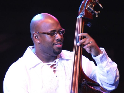 Kim jest Christian McBride, który zagra w Warszawie?