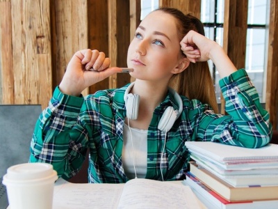Kończą studia i dostają 22 tys. zł. Oto najlepsze kierunki