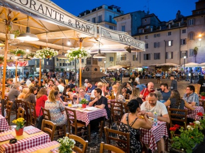Jak wymówić bruschetta, prosciutto i macchiato? Turyści wciąż tego nie wiedzą. Włosi pękają ze śmiechu