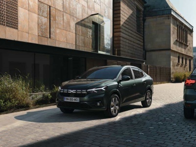 Dacia będzie oficjalnym samochodem premiera Rumunii? Rząd rozważa nowy model współpracy