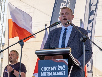Protesty przeciwko masowej imigracji. „Nie chcemy Londynu, Berlina, Paryża w Rzeszowie”