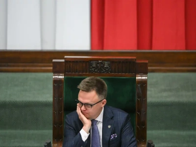 Fatalna wiadomość dla Hołowni. Sondaż nie zostawia złudzeń