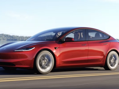 140 tys. zł za nową Teslę Model 3. Toyota Corolla i Skoda Octavia obrażone odwracają wzrok