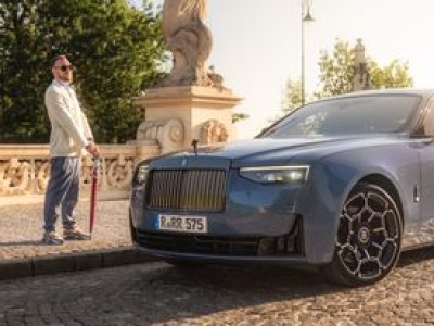 Pierwsza jazda: Rolls-Royce Ghost serii II Black Badge, czyli jak zrobić lifting katedry