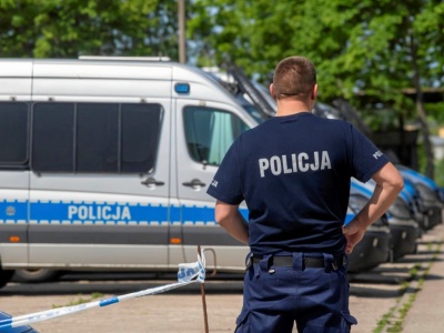 Coraz więcej chętnych do Policji. Kandydatów przekonuje pensja i dodatki? Sprawdziliśmy stawki