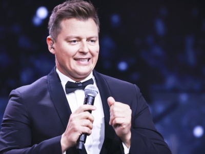 Tyle bierze była gwiazda TVP za koncert na weselu. To spora kwota