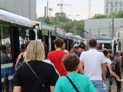 Na liniach nr. 142, 179, 192, 195 wprowadzone zostaną korekty w rozkładach jazdy