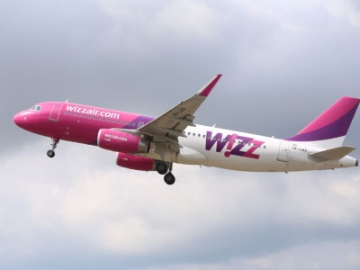 Poważny incydent w samolocie Wizz Air z Poznania do Londynu. Awaryjne lądowanie