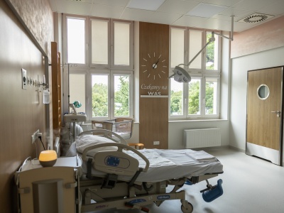 Szpital Uniwersytecki w Krakowie odnawia sale porodowe (ZDJĘCIA)