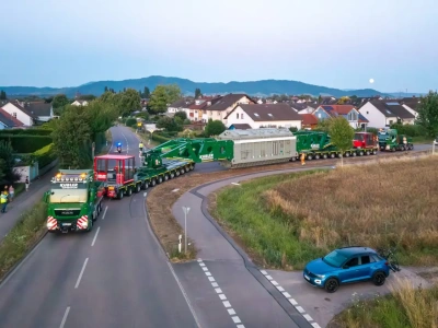 Po lokalnych drogach z 285-tonowym ładunkiem – STB 320 przy pierwszej pracy