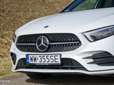 Miał zniknąć z rynku, ale jeszcze zostanie. Zmienili zdanie w sprawie spalinowego modelu