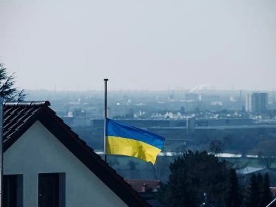 Były dyplomata: Szanse, że coś wyniknie z negocjacji praktycznie równe zeru