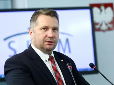 Wcześniejsze wybory parlamentarne? Tajemnicze słowa Czarnka