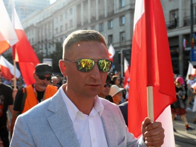 Od hedonisty z Pruszkowa do spóźnionego narodowca. Tak karierę budował Bąkiewicz