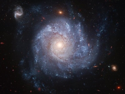 Astronomowie uchwycili galaktykę spiralną w gwiazdozbiorze Erydanu