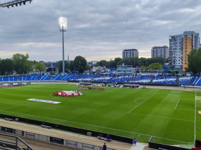 Utrudnienia w Rzeszowie z powodu przemarszu kibiców. Policja zabezpieczy trasę na Stadion Miejski