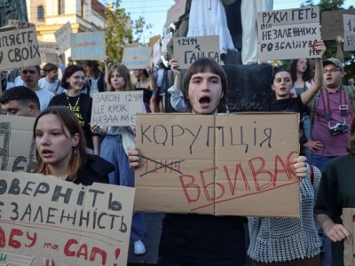 Szykuje się kolejny Majdan? Ukraińcy protestują na ulicach przeciwko Zełenskiemu