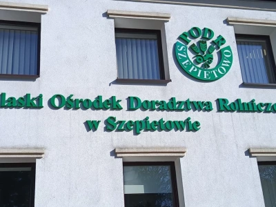 PODR w Szepietowie sprzedaje silosy i sprzęt rolniczy