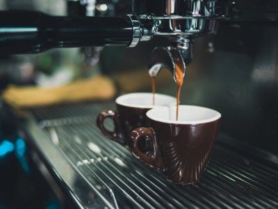Na co zwrócić uwagę przygotowując kawę w ekspresie? Baristyczne wskazówki