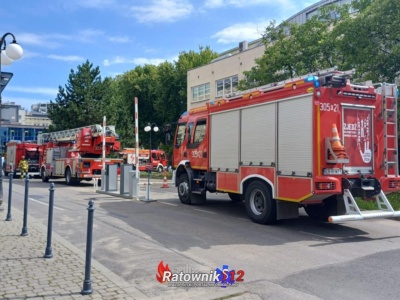 Pożar na terenie Akademii Górniczo-Hutniczej w Krakowie (ZDJĘCIA)