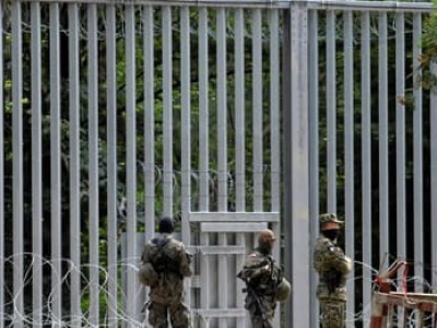 Sejm za dalszym ograniczeniem prawa do azylu na granicy z Białorusią